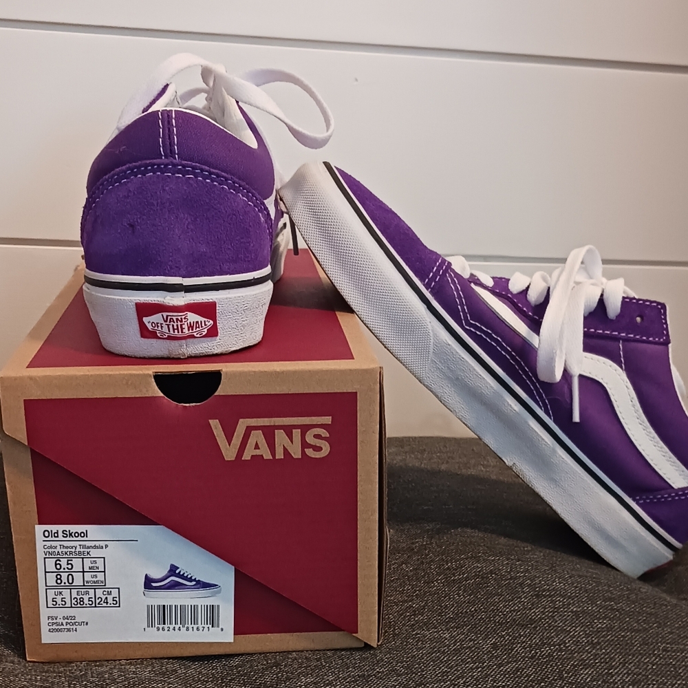 Old Skool purple Vans off the wall